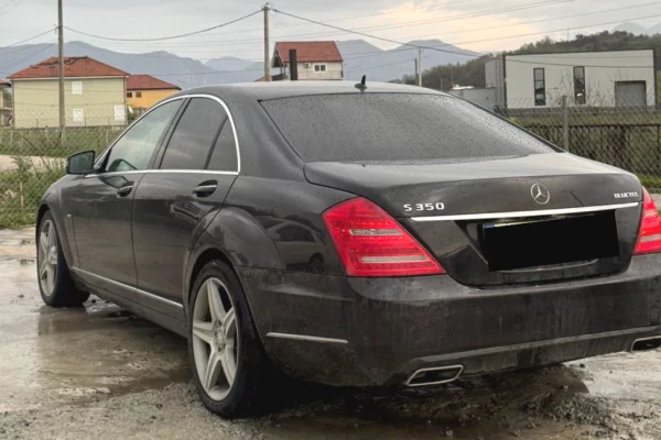 Mercedes-Benz S-Class 2013 me Qera ne Rinas – Luks & Komfort Maksimal!