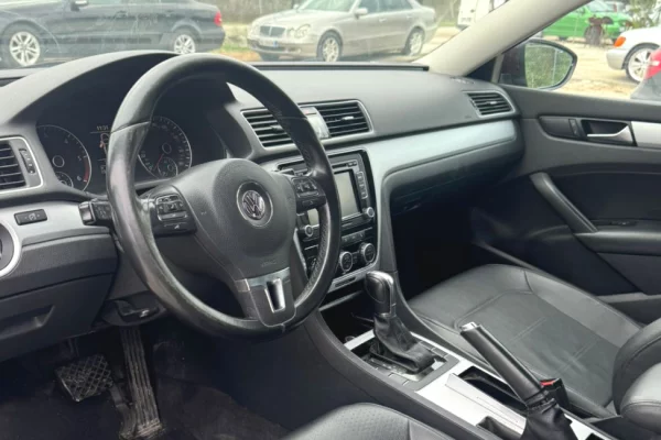 Makina me qera ne Tirane - 35 Euro