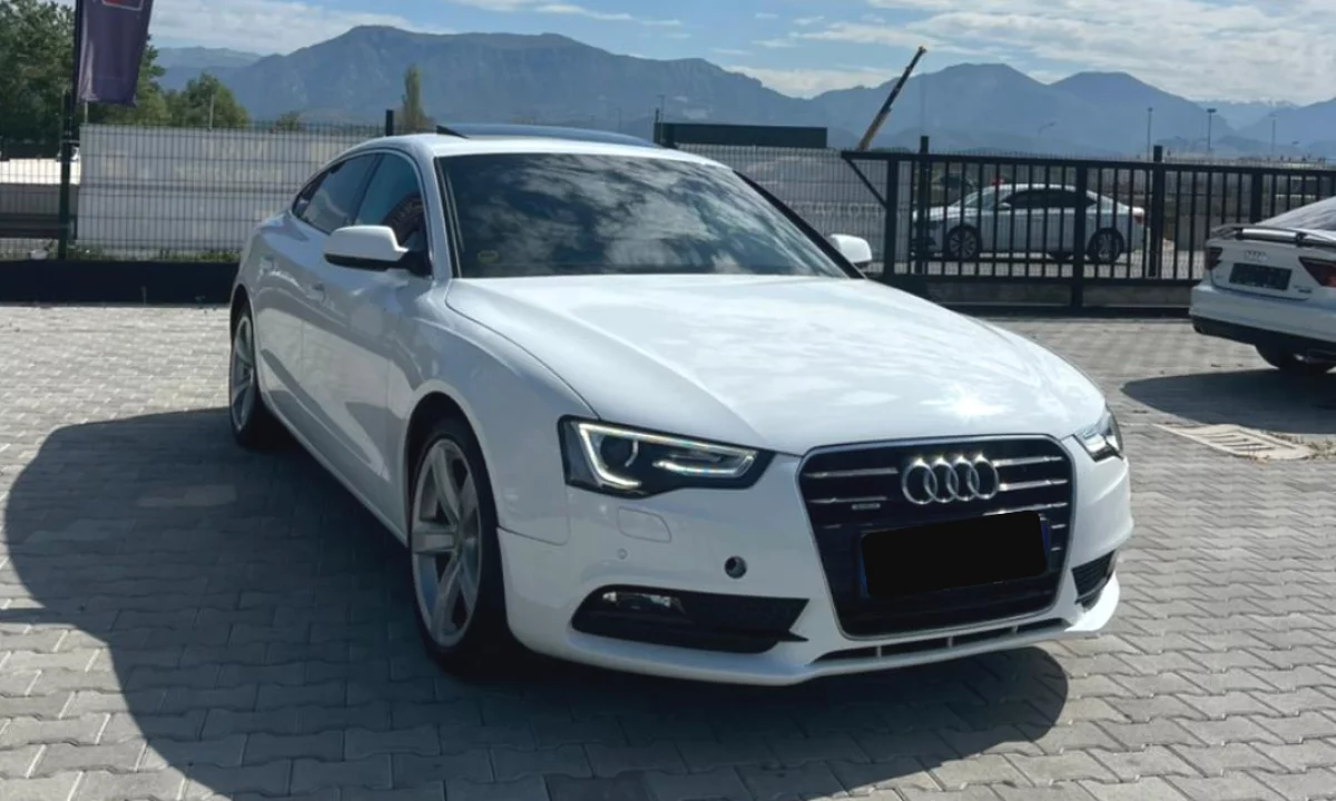 Makina me Qera ne Rinas – Audi A5 S-Line 2014 me Super Cmim vetem 45Euro/dite!