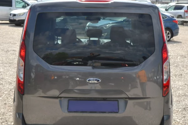 Ford Connect 7 Vende Automat vetem 40Euro/dita!