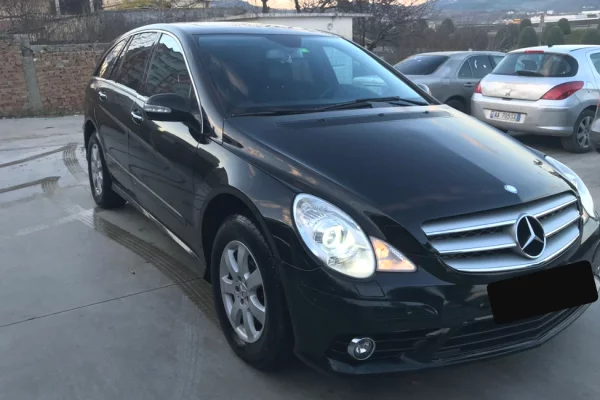 Noleggio Auto a Tirana - 45 Euro