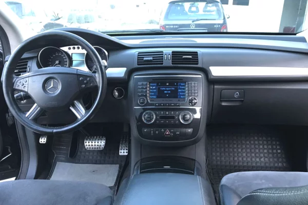 Mercedes-Benz R-Class 7 Vende Ne Rinas Me Qera