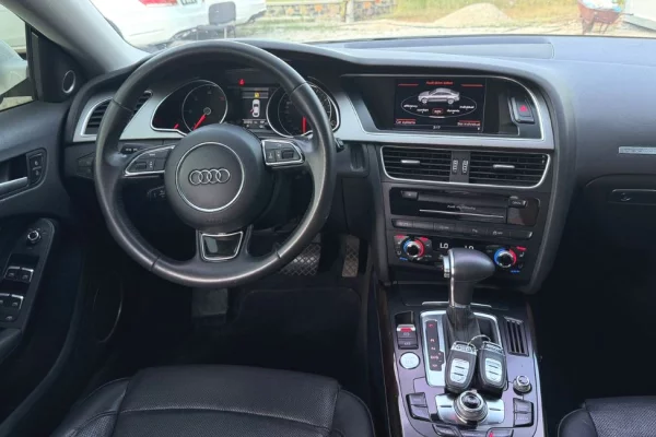 Oferta verore  Makine me qera Audi A5 duke filluar nga 50 euro dita per rezervime mbi 5 dite