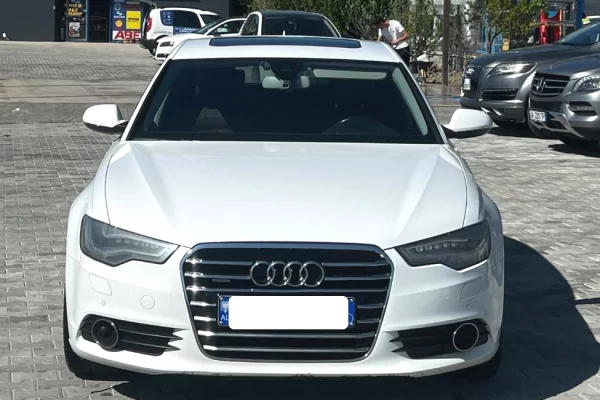 Makina me qera ne Tirane - 60 Euro