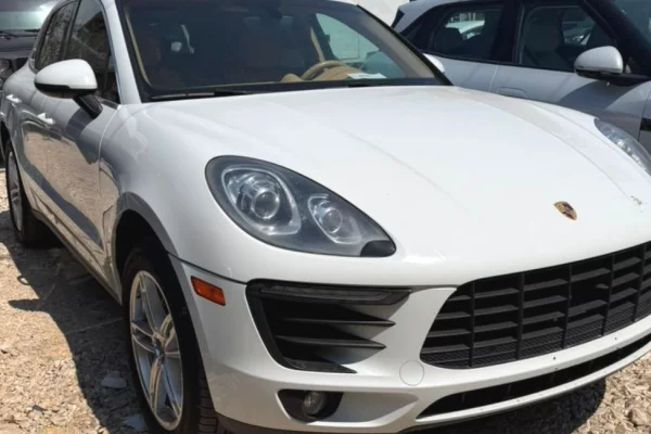 Makina me qera ne Tirane - 150 Euro