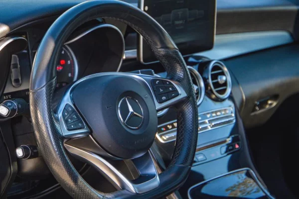 🚘 Mercedes-Benz C Class AMG Line 