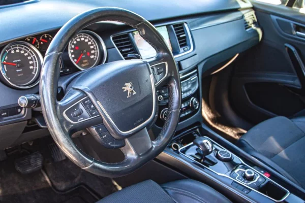 🚘 Peugeot 508 Hybrid