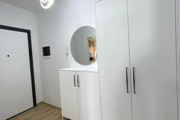 Shtepi me qera Apartament ne Tirane, 2+1, Mobilimi E mobiluar, Pagesa 53,000  Leke.