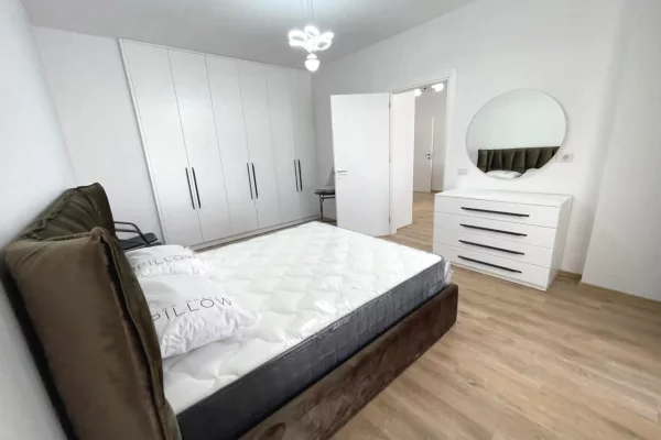 Shtepi me qera Apartament ne Tirane, 2+1, Mobilimi E mobiluar, Pagesa 53,000  Leke.