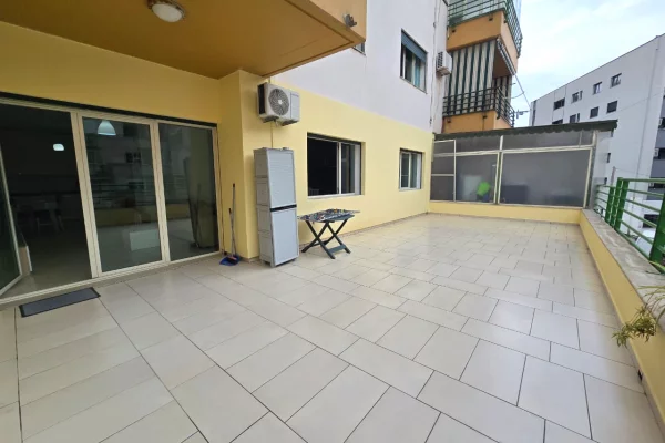 Shtepi me qera Apartament ne Durres, 2+1, Mobilimi E mobiluar, Pagesa 500  Euro.