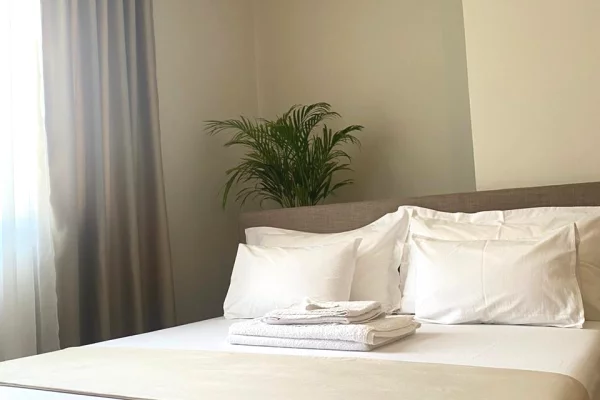 Shtepi me qera Apartament ne Durres, 1+1, Mobilimi E mobiluar, Pagesa 45,000  Leke.