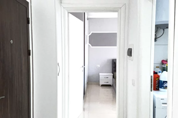 Shtepi ne shitje Apartament ne Durres, 1+1, Mobilimi E mobiluar, Pagesa 120,000  Euro.