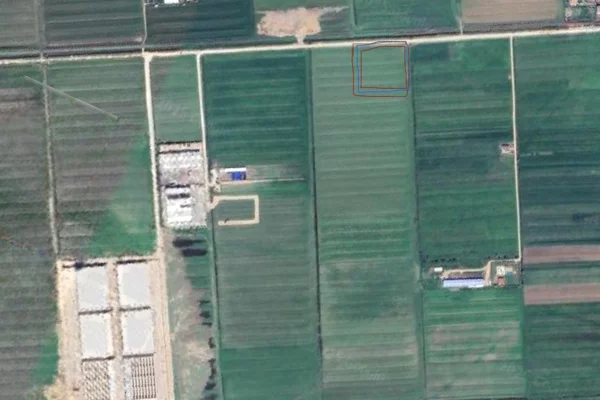 Truall ose Toke ne Durres - 270,000 Euro