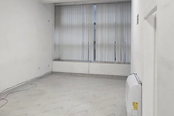 Ambient biznesi me qera tek posta Shkoder