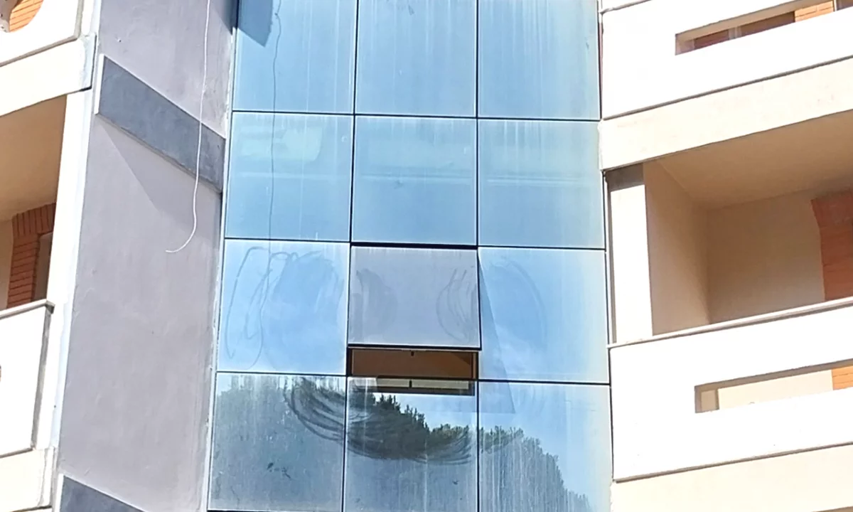 OKAZION. MBYLLET HOTEL☆☆☆☆ • SHITET DRITARE DURALUMIN I PASTER DHE I PLOTE, DOPIO XHAM.