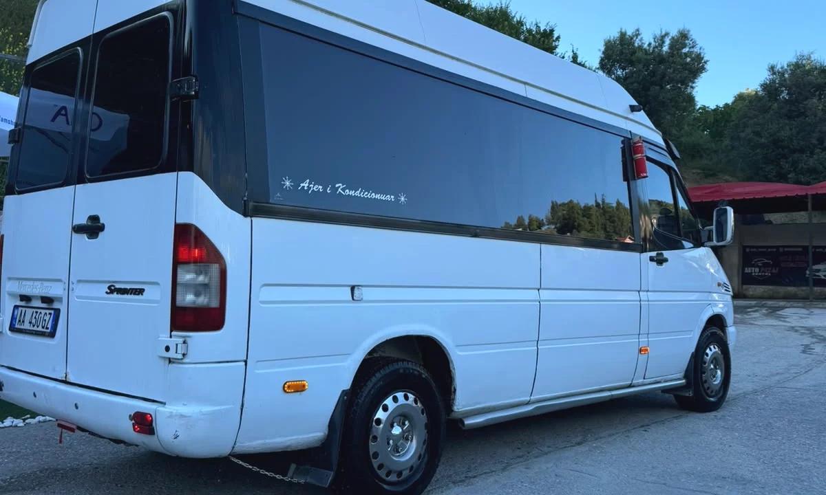 Cars for sale in Vlora, Mercedes-Benz, 2014 Diesel,Kambio Manual Payment 7,500  Euro.