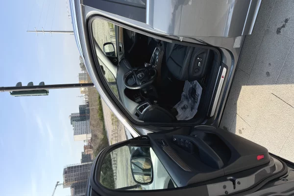 Auto in Vendita a Tirana, Audi, 2013 Benzine,Kambio Automatik Pagamento 9,000  Leke.