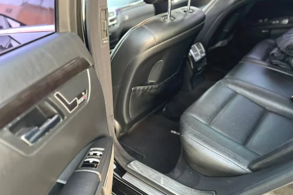 Auto in Vendita a Berat, Mercedes-Benz, 2011 Diesel,Kambio Automatik Pagamento 13,000  Euro.