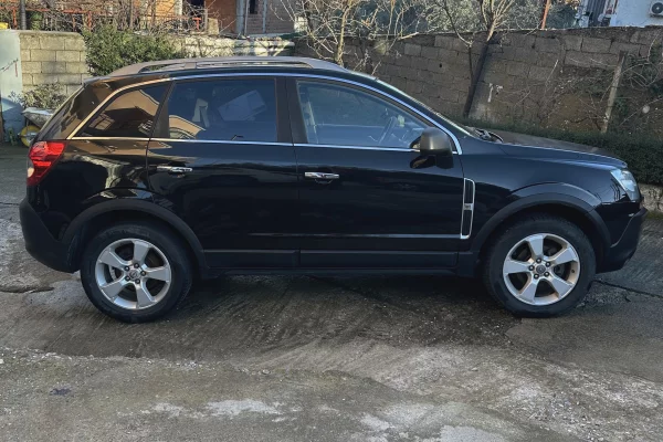 Auto in Vendita a Tirana - 5,500 Euro
