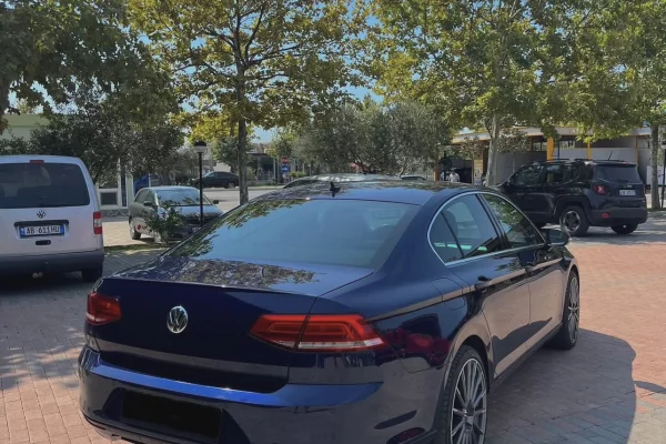 Makina ne shitje ne Durres, Volkswagen, 2019 Diesel,Kambio Automatik Pagesa 18,500  Euro.