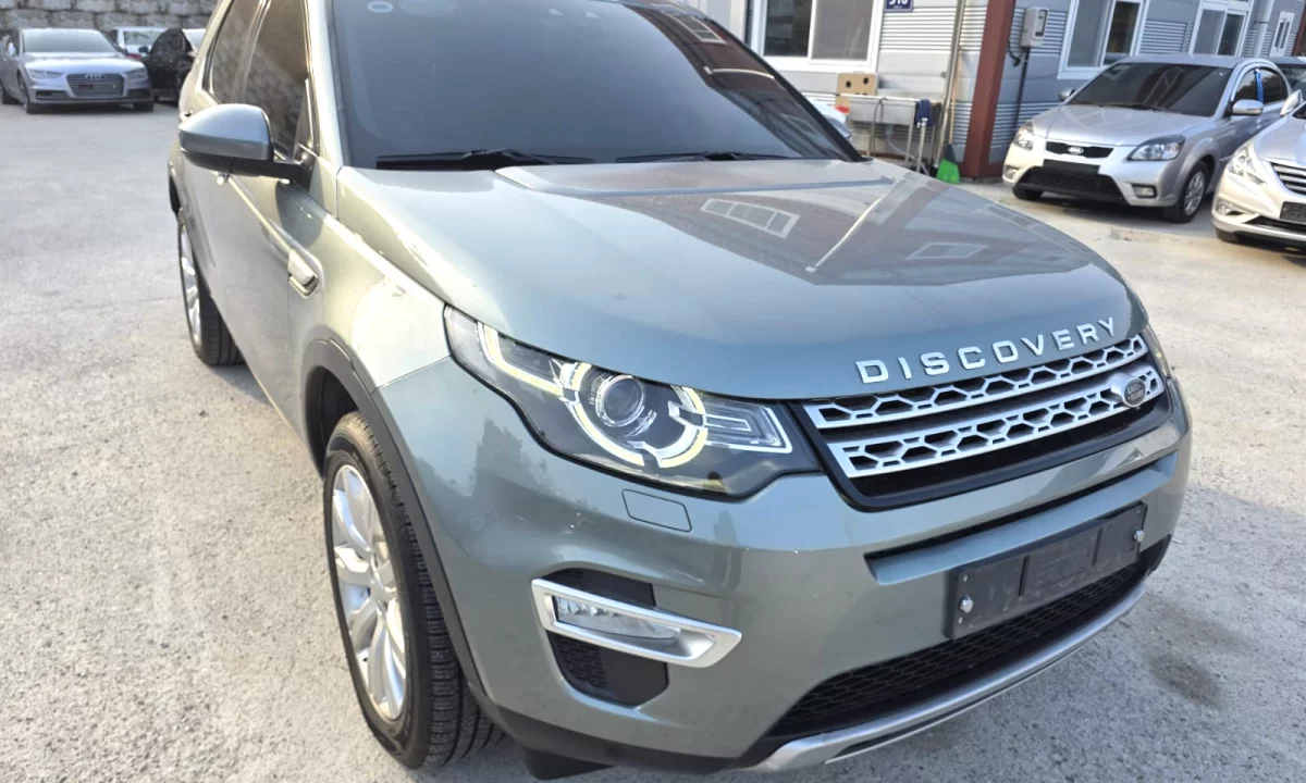 Makina ne shitje ne Durres, Rover, 2016 Diesel,Kambio Automatik Pagesa 11,500  Euro.