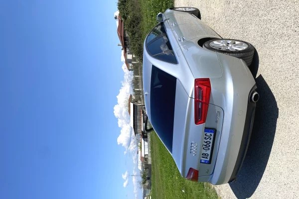 Makina ne shitje ne Durres - 9,500 Euro