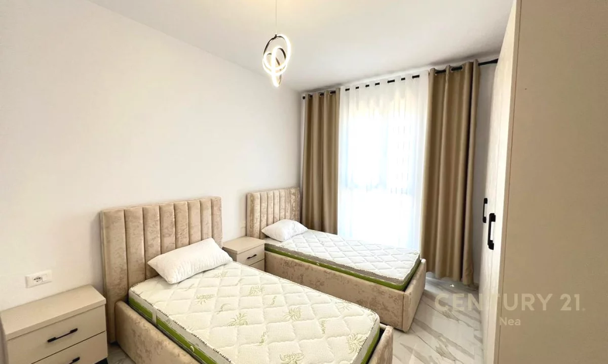 Shtepi me qera Apartament ne Tirane, 2+1, Mobilimi E mobiluar, Pagesa 800  Euro.