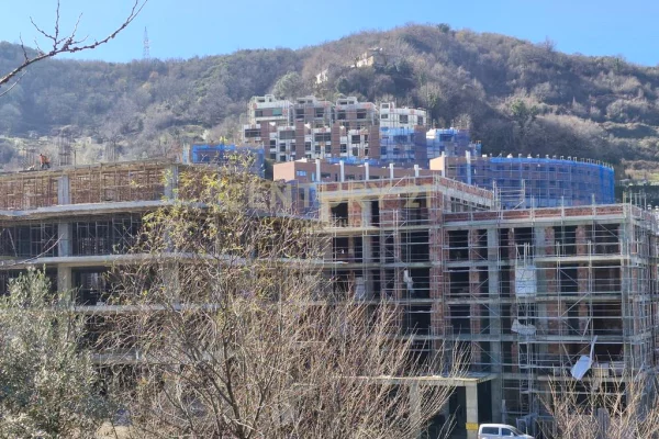 Shtepi ne shitje 2+1 ne Tirane - 216,000 Euro