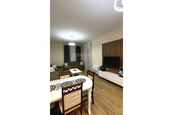 Shtepi me qera 1+1 ne Tirane - 600 Euro