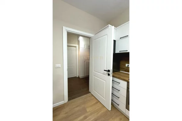 Shtepi me qera Apartament ne Tirane, 1+1, Mobilimi E mobiluar, Pagesa 600  Euro.