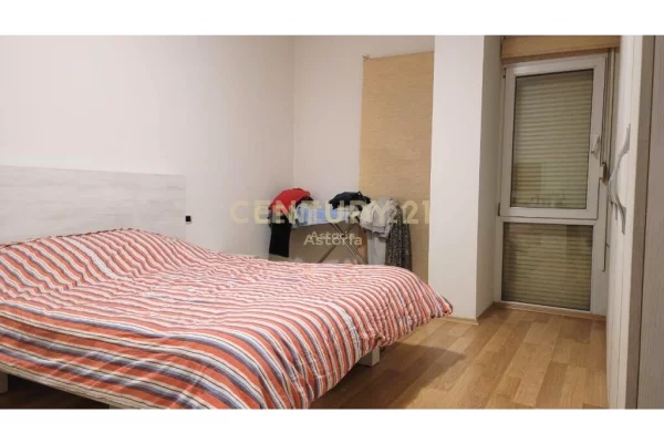 Shtepi me qera Apartament ne Tirane, 1+1, Mobilimi E mobiluar, Pagesa 500  Euro.