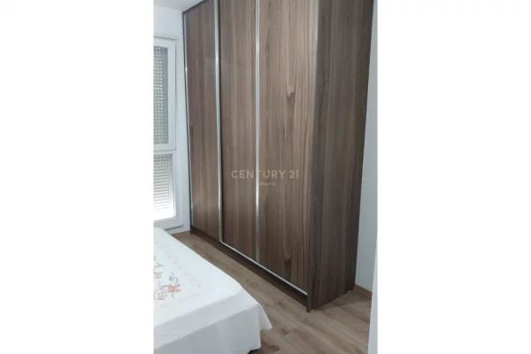 Shtepi me qera Apartament ne Tirane, 1+1, Mobilimi E mobiluar, Pagesa 400  Euro.