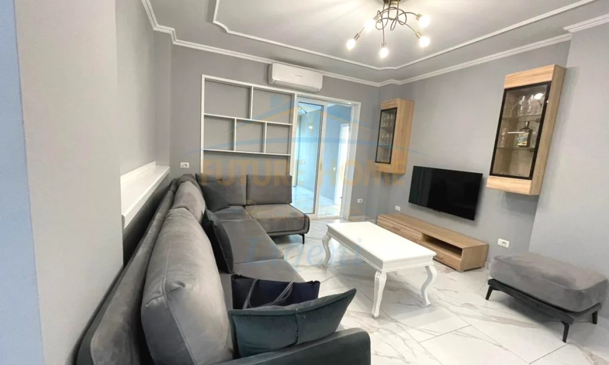 Shtepi me qera Apartament ne Tirane, 2+1, Mobilimi E mobiluar, Pagesa 1,100  Euro.