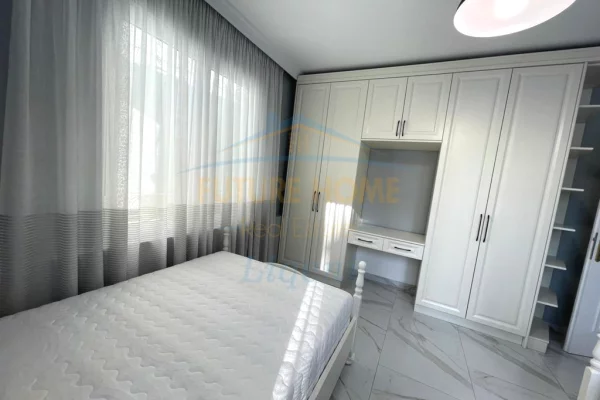 Shtepi me qera Apartament ne Tirane, 2+1, Mobilimi E mobiluar, Pagesa 1,100  Euro.
