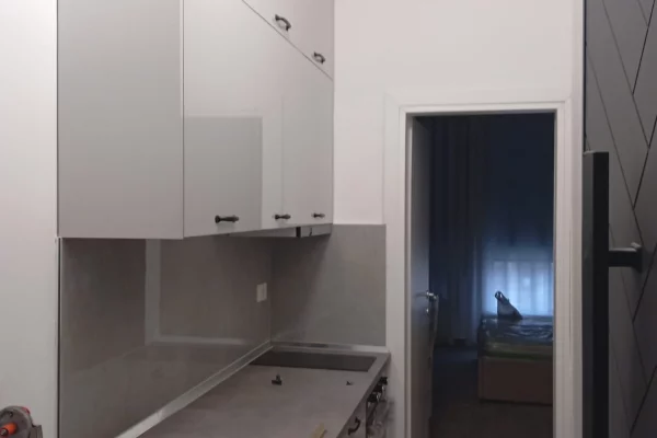 Shtepi me qera Garsoniere ne Tirane - 35,000 Leke