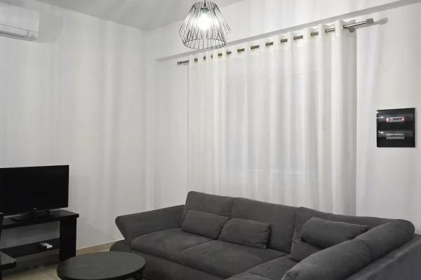 Appartamento in affitto a Tirana 1+1, Arredato