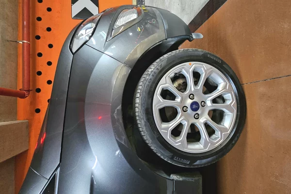 Auto in Vendita a Tirana, Ford, 2020 gasoline-gas,Kambio Automatik Pagamento 12,500  Euro.