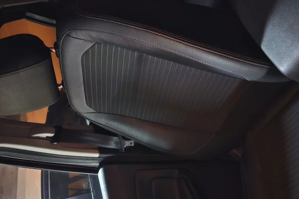 Auto in Vendita a Tirana, Ford, 2020 gasoline-gas,Kambio Automatik Pagamento 12,500  Euro.