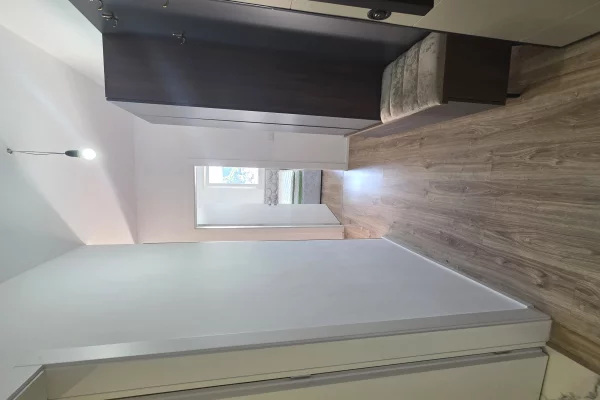 Shtepi me qera Apartament ne Tirane, 2+1, Mobilimi E mobiluar, Pagesa 60,000  Leke.