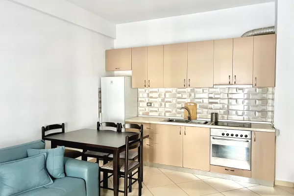 Shtepi me qera Apartament ne Tirane, 1+1, Mobilimi E mobiluar, Pagesa 40,000  Leke.