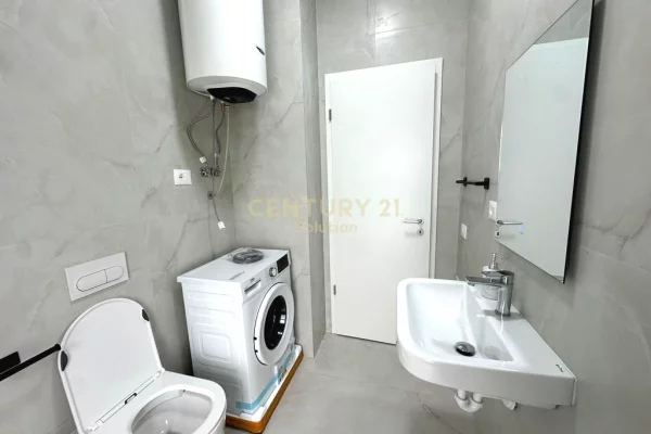 Shtepi me qera Apartament ne Tirane, 1+1, Mobilimi E mobiluar, Pagesa 450  Euro.