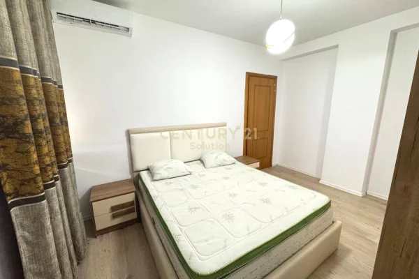Shtepi me qera Apartament ne Tirane, 2+1, Mobilimi E mobiluar, Pagesa 45,000  Leke.
