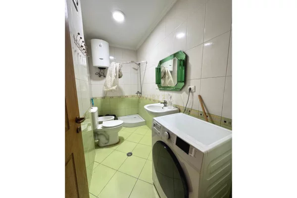 Apartament 2+1+2  per qera ne Astir !