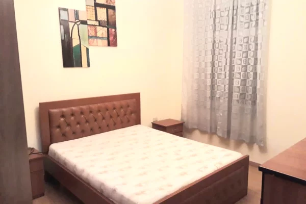 Shtepi me qera Apartament ne Tirane, 2+1, Mobilimi E mobiluar, Pagesa 60,000  Leke.