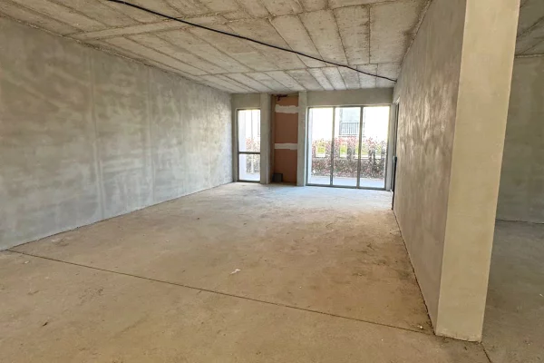 Ambient biznesi me qera 1+1 ne Tirane - 5,200 Euro