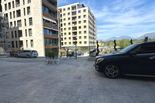 SHITET DYQAN 800M LIQENI I THATE