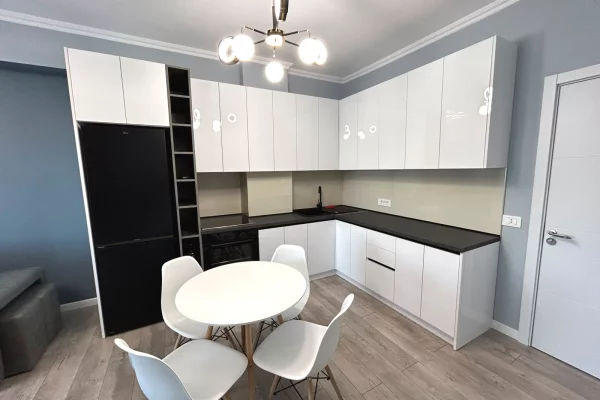 Shtepi me qera Apartament ne Tirane, 2+1, Mobilimi E mobiluar, Pagesa 75,000  Leke.