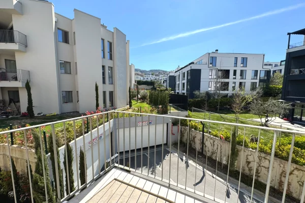 House for Sale Apartment in Tirana, 2+1, Furniture Emty, Payment 360,000  Euro.