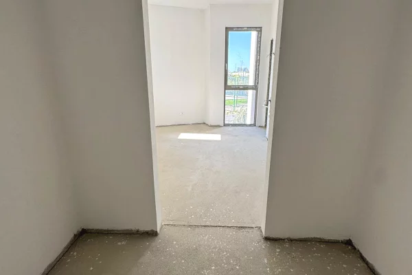 SHITET APARTAMENT 2+1, LIQENI I THATE