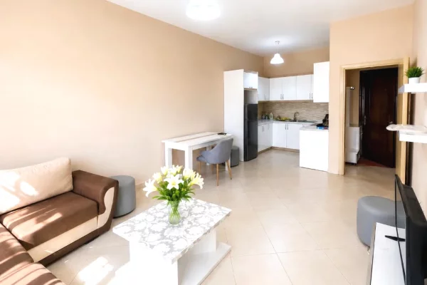 SHITET APARTAMENT 1+1, ASTIR